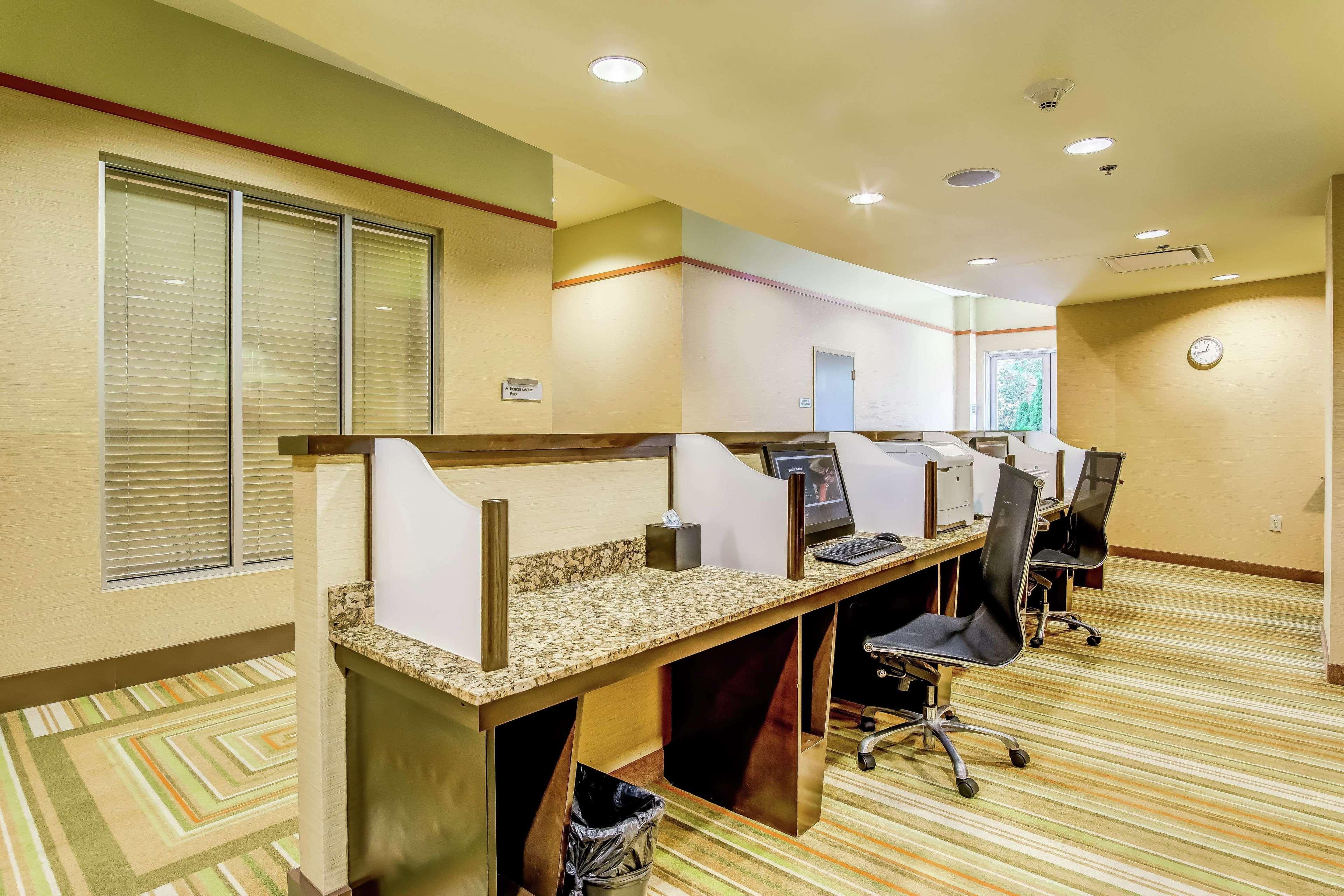 Embassy Atlanta - Town Center Hotel Kennesaw