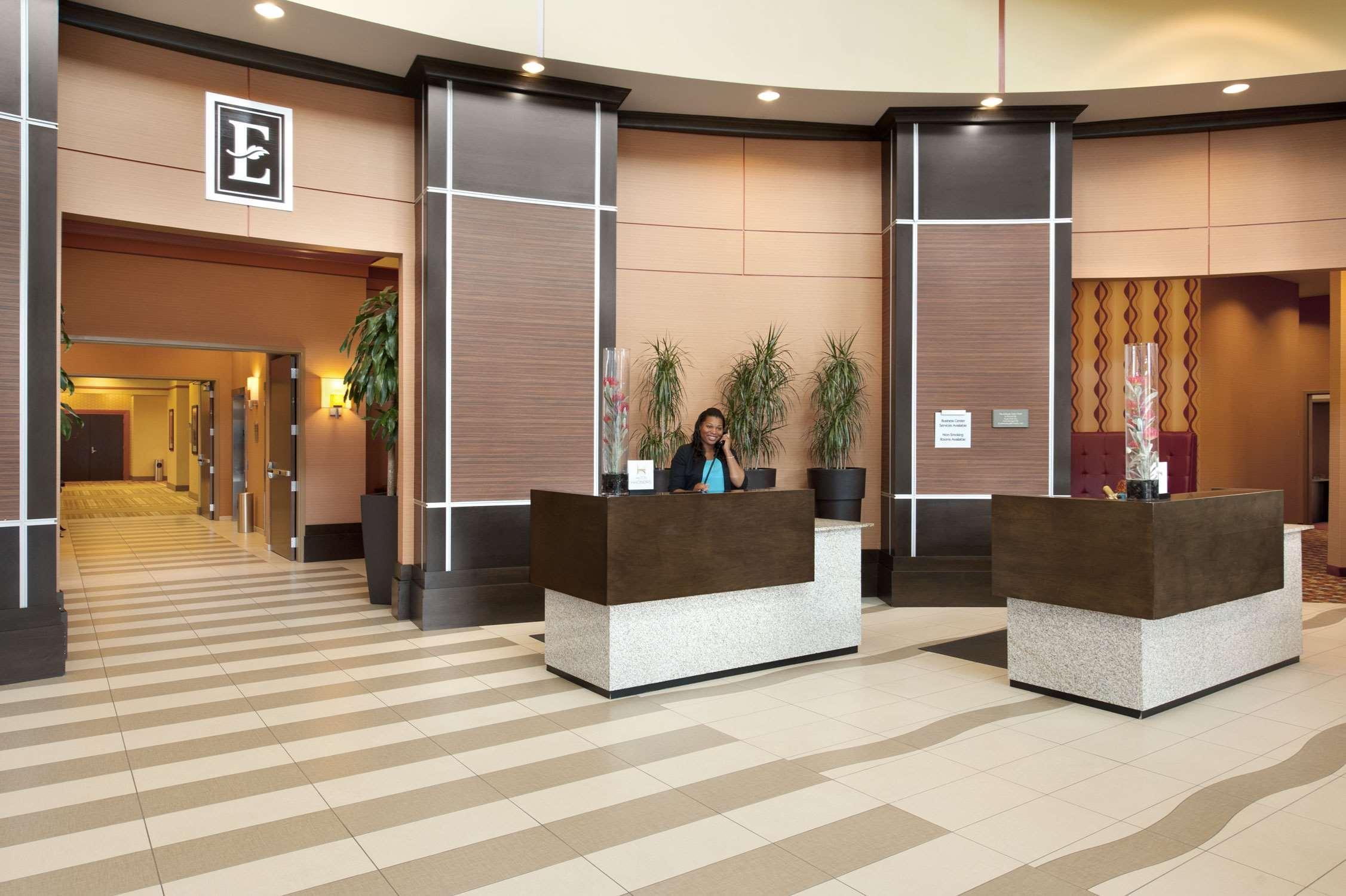 Hotel Embassy Atlanta - Town Center